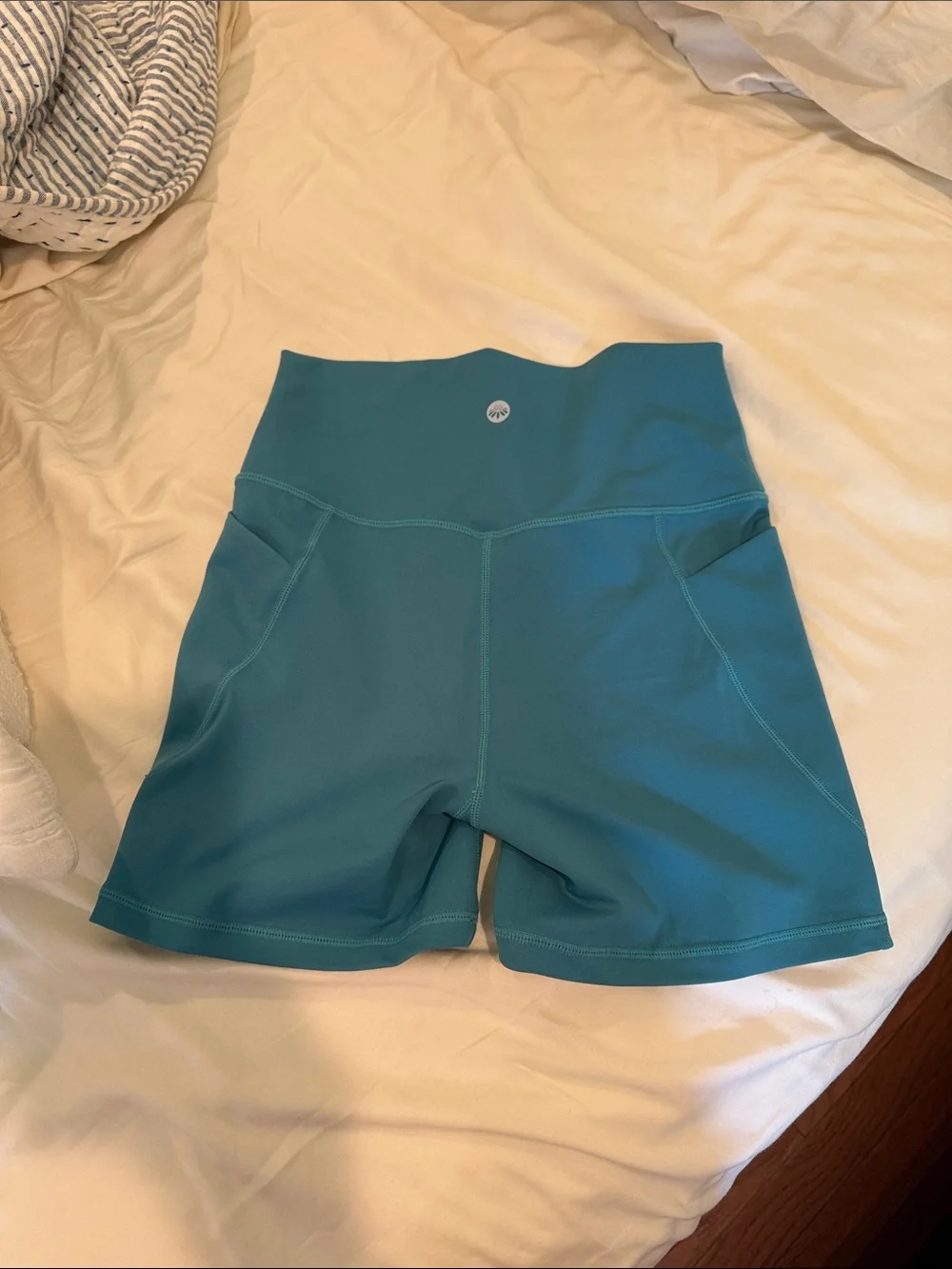 Senita Athletics Teal High-Rise Performance Bike Shorts